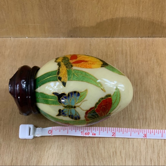 Butterfly Porcelain Egg With Case - Picture 8 of 8